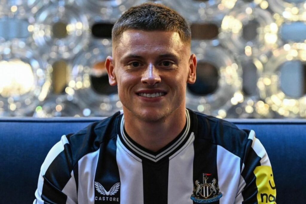Newcastle annonce une nouvelle grosse signature, le milieu de terrain