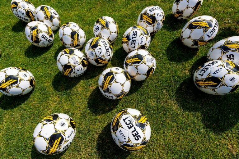 Nouvelles pour cette saison de FORTUNA:LIGA : 10 équipes pour les coupes ou le classement VBC Foot