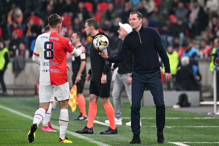 PERSPECTIVES : Le championnat sera plus intéressant que la saison dernière. Pourquoi les experts ne font-ils pas confiance au Sparta ?