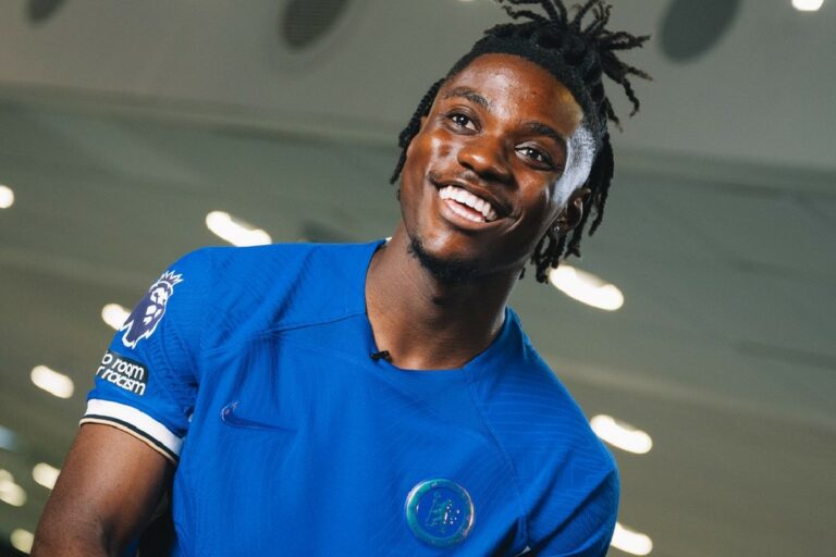 Chelsea n’en a toujours pas assez, Lavia arrive à Stamford Bridge en provenance de Southampton
