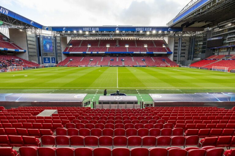 Le Sparta entrera en ligue des champions à Copenhague. Le champion danois défiera le champion danois après 12 ans.