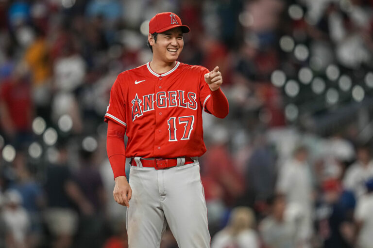 Ohtani et Bellinger remportent à nouveau le titre de Joueur du mois