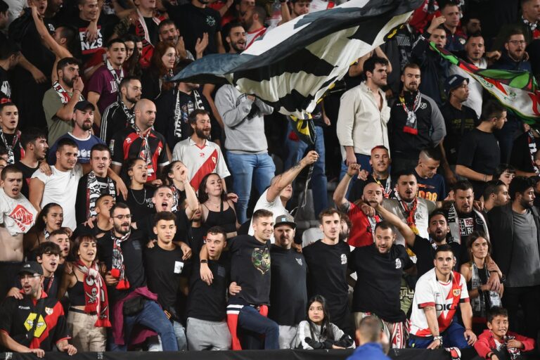 Rayo Vallecano et Valence s’imposent à l’extérieur en Liga