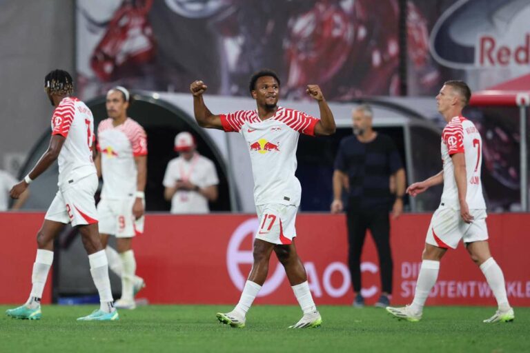 Stuttgart s’est effondré après la pause, la canonnade de Leipzig a été orchestrée par le grand Simons
