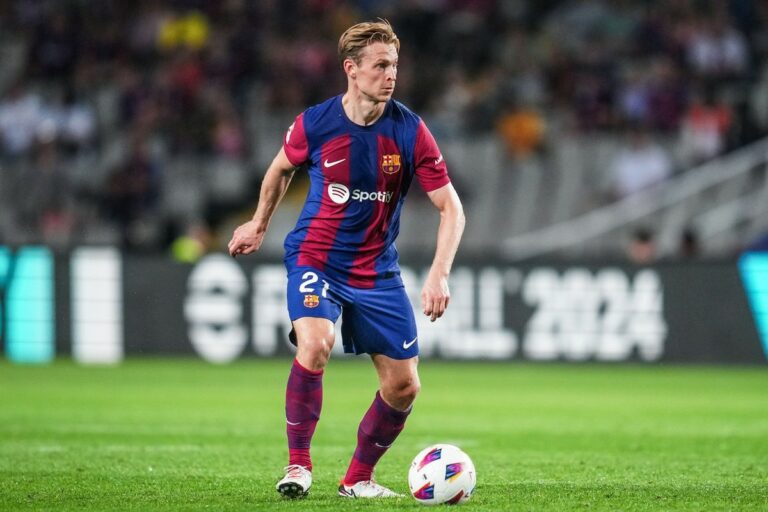 De Jong, blessé à la cheville, pourrait manquer le Clásico à Barcelone