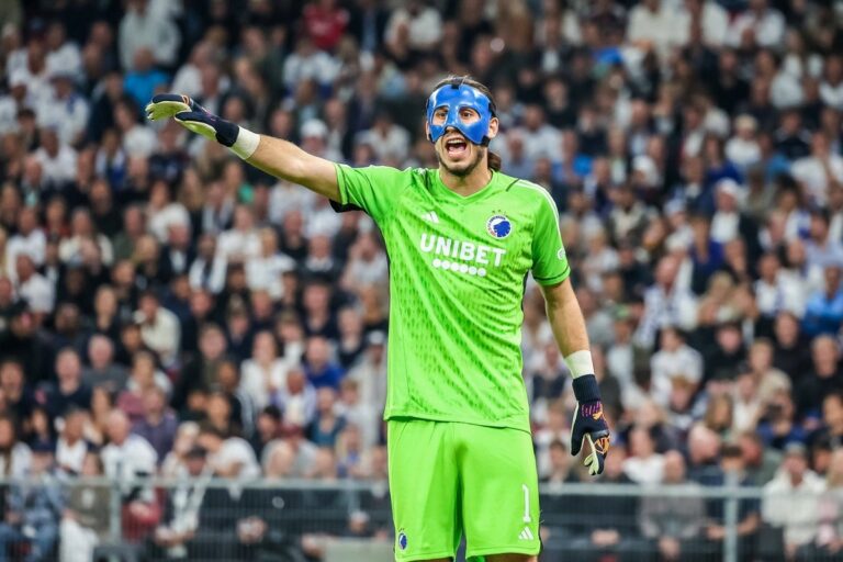 Il a joué pour le Sparta, a aidé Copenhague à atteindre la LM et se dirige maintenant vers la Bundesliga. Grabara a signé pour Wolfsburg