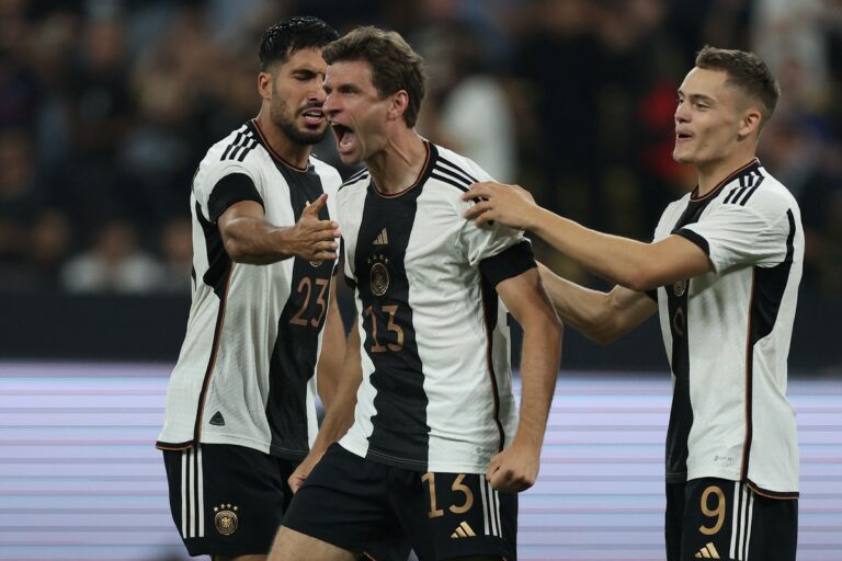 L’Allemagne bat la France après le limogeage du sélectionneur, Maguire marque contre son camp