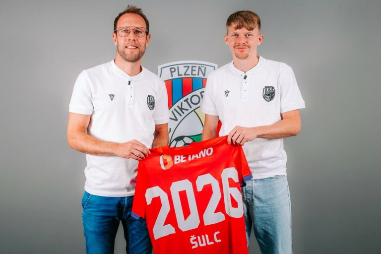 La direction de Plzeň se met d’accord avec Šulc sur une prolongation de contrat, il signe jusqu’en 2026