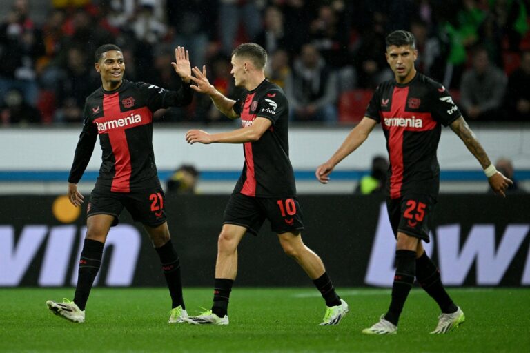 Leverkusen a remporté l’EL avec Kovar dans les buts. West Ham évite la catastrophe grâce à un but de Soucek