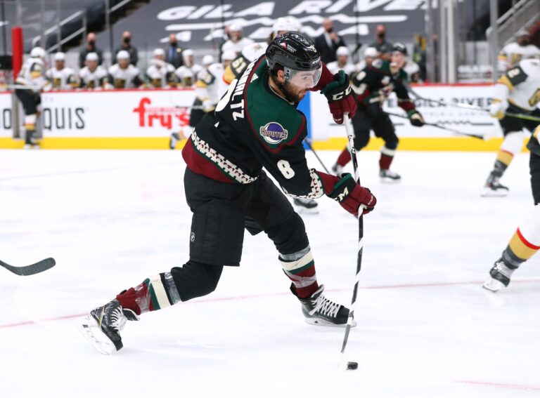 NHL 32-in-32 | Arizona Coyotes : Les Coyotes de l’Arizona : l’agitation ne dérange pas Bill Armstrong