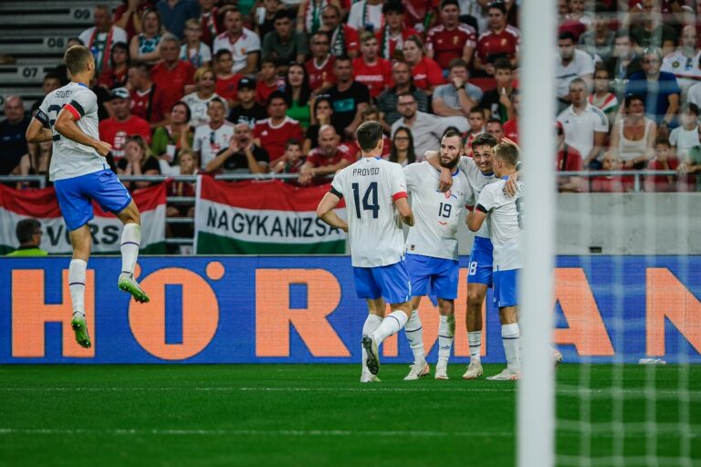 Nous nous sommes rachetés pour l’Albanie et nous avons renforcé notre confiance en nous-mêmes, se réjouissait Chytil après le match nul en Hongrie.