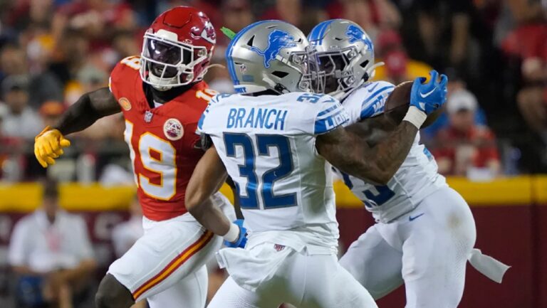 TNF : Les Lions surprennent les vainqueurs du Super Bowl