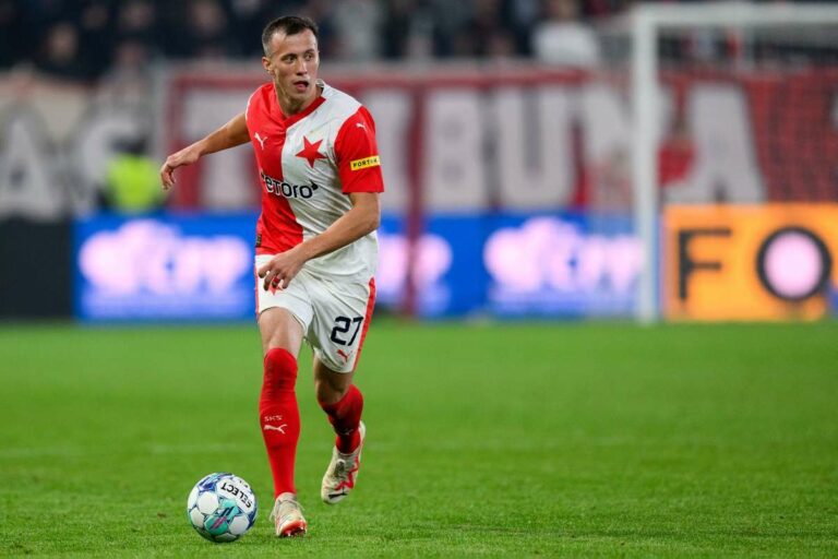 C’est un rêve qui se réalise, j’ai hâte de voir les duels avec Lukaku, déclare le défenseur slave Vlček.