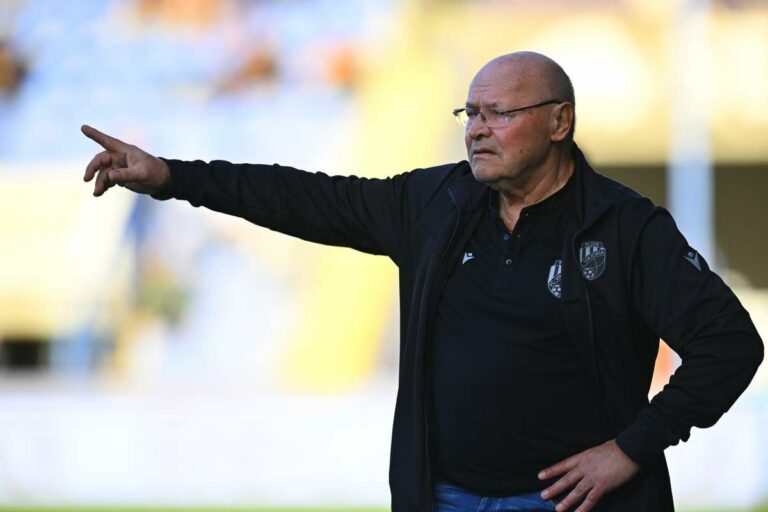 Koubek après Liberec : Staněk ne manquera pas tout l’automne, croyons que Tvrdoň pourra le rattraper