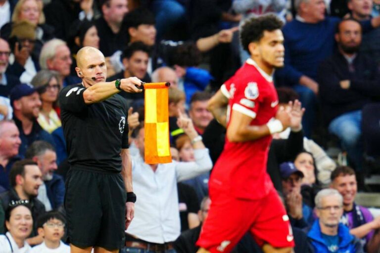 La prochaine fois, cela ne se reproduira pas, déclare le patron des arbitres anglais à propos de la faute grave de Liverpool
