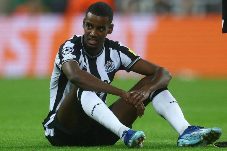 Le lourd tribut de la Ligue des champions. Newcastle a perdu deux joueurs dans le duel avec Dortmund