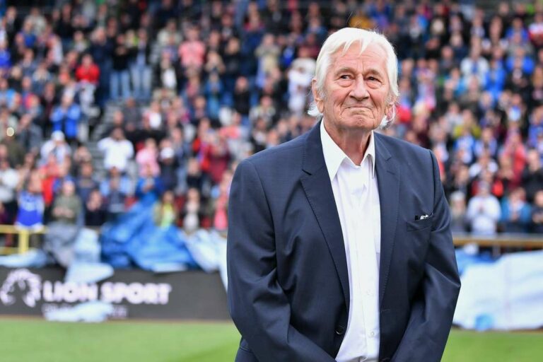 Lors des départs d’entraîneurs de l’équipe nationale : au revoir après la fête et les trois rouges, Brückner est parti avec honneur
