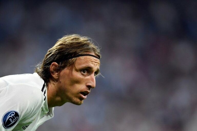 Modric et Messi ensemble ? Le Croate fait partie des remplaçants au Real, Miami l’attire