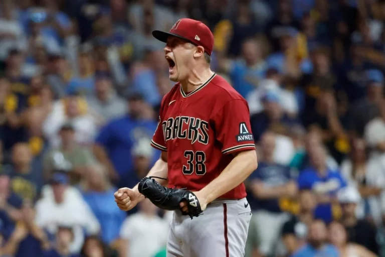 NLWC : Les D-Backs battent les Brewers et se dirigent vers Los Angeles