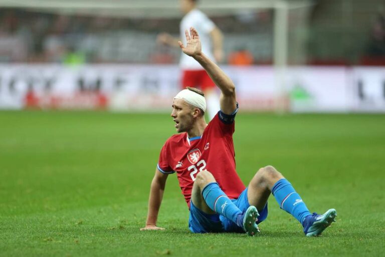 Capitaine Soucek : La Pologne reste un grand rival. La blessure était désagréable, mais l’équipe avait besoin de moi.