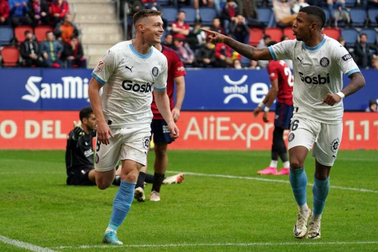 Gérone s’est hissé au sommet. Majorque s’est incliné face au Betis, un Barcelone léthargique grâce à Araújo