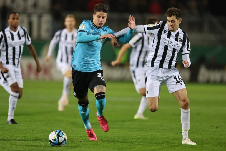 Hložek a marqué le but de la victoire de Leverkusen en coupe, le Bayern s’est incliné face à un club de troisième division