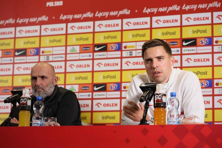 J’ai travaillé dur pour revenir en équipe nationale, déclare Bednarek avant le match contre la République tchèque