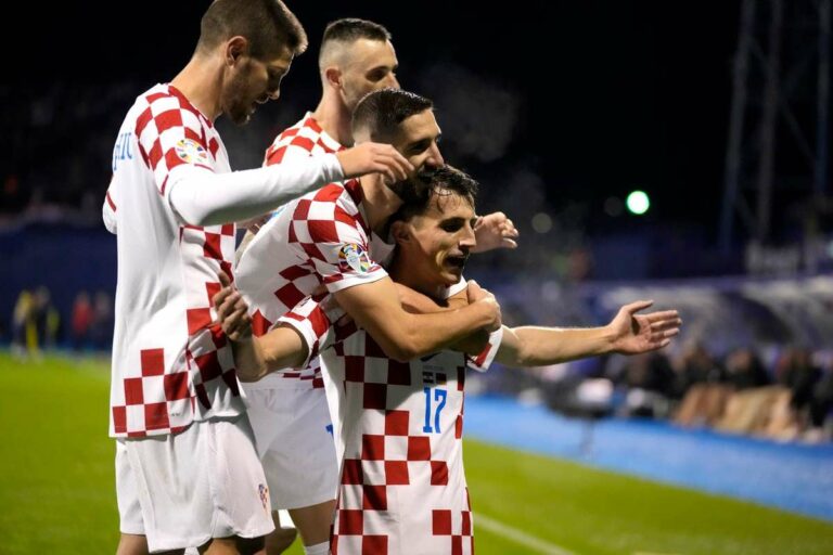 La Croatie sur le dernier vol direct pour l’Euro, la France fait match nul 2:2 en Grèce