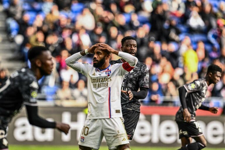 Le match nul de Lyon face aux Mets confirme le pire début de saison de l’histoire du club. Nice reprend la tête