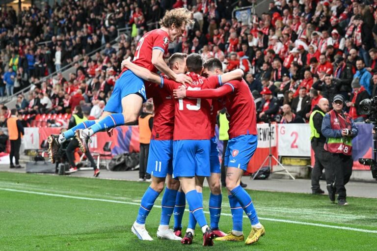 Les Tchèques dans le troisième panier : derby fédéral en playoffs, pas de Néerlandais et d’Ecossais dans le groupe