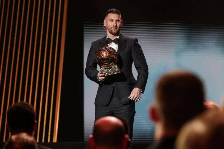 Messi après son huitième triomphe : Je ne sais pas si je suis le meilleur footballeur de l’histoire. Je m’en fiche