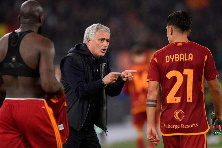 Nous avons perdu de manière horrible, c’est ma faute, Mourinho en colère après le match contre Slavia