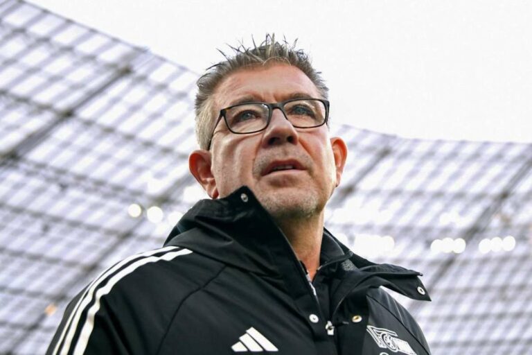 Quatorze matches sans victoire, c’était trop. La direction de l’Union fait ses adieux à l’entraîneur Fischer