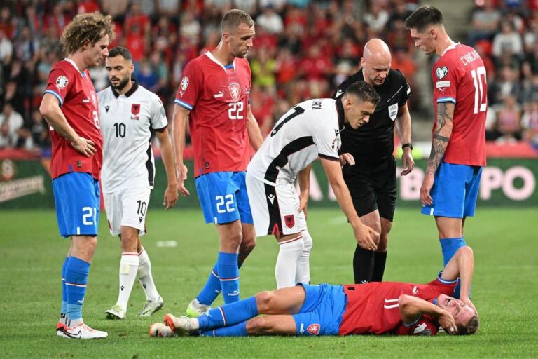 SIX : Le défi du pécheur, le break de Mladá Boleslav et l’aide albanaise pour l’équipe de Šilhavy