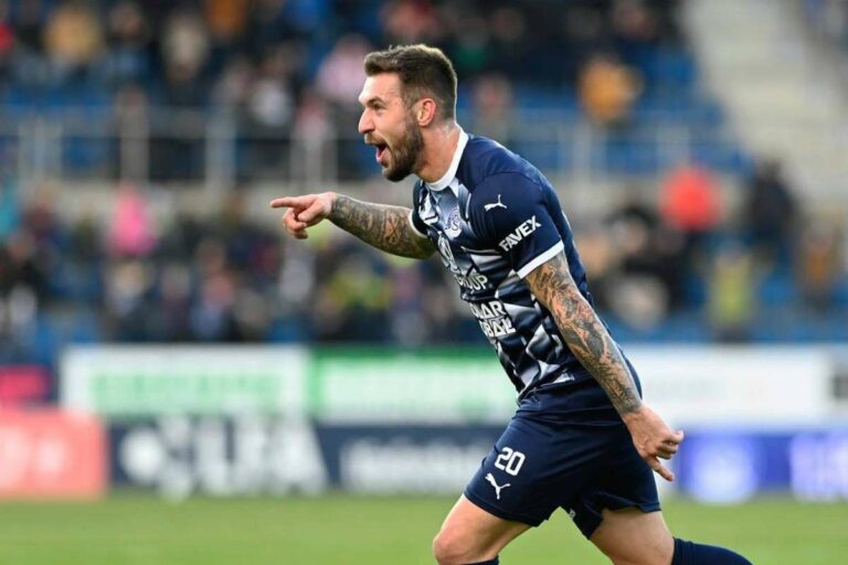 Slovácko a remporté un duel important contre Baník à domicile et prend la troisième place, Jablonec a également gagné.