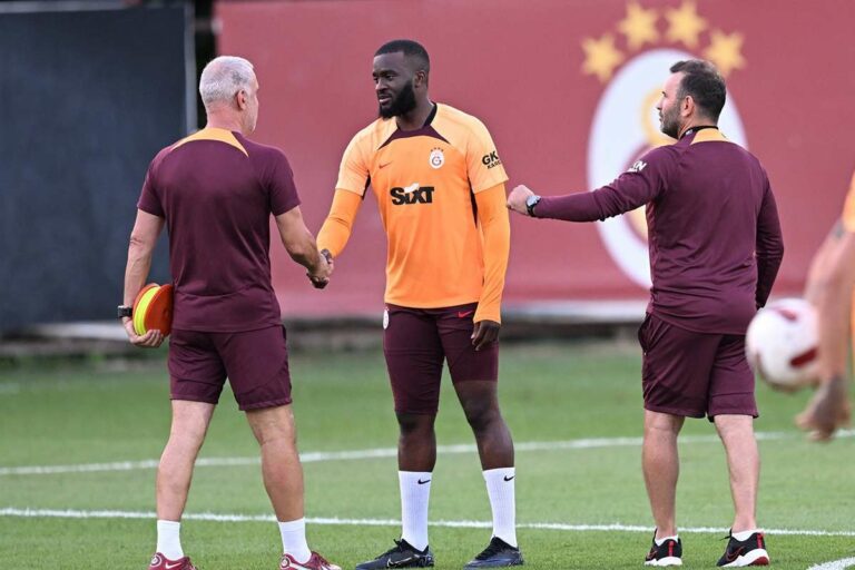 Un surpoids et un hamburger après le match. Galatasaray a éliminé Ndombele, mais ne peut pas le rendre à Tottenham