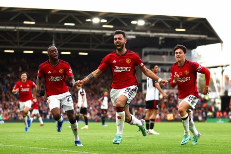United a sauvé Fernandes, le jubilé de Coufal a été amer. Newcastle bat Arsenal