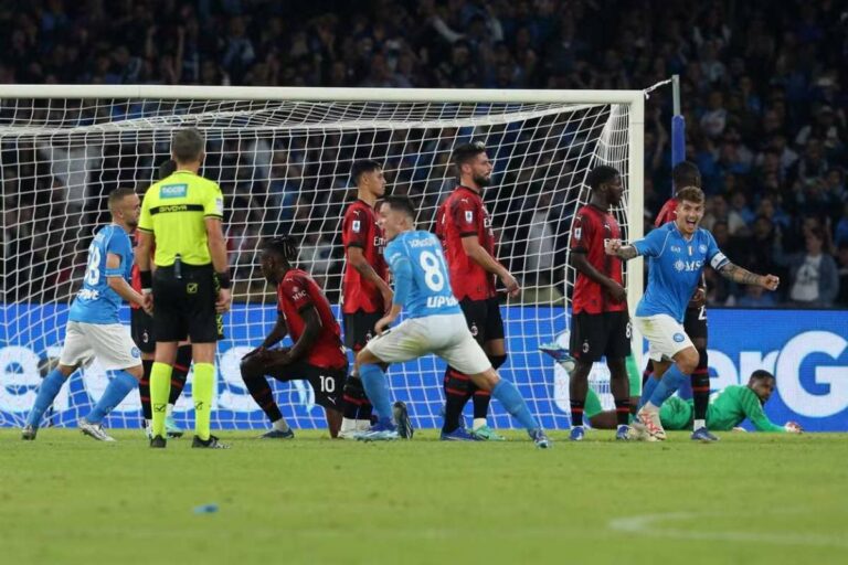 Week-end footballistique ONLINE : retournement historique en Serie A et premier but sur coup de pied arrêté
